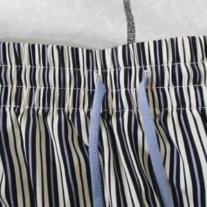 striped flowy shorts